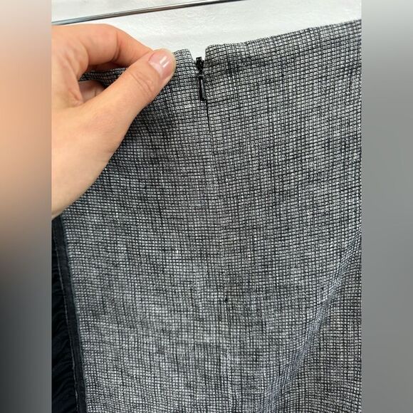Y2K Bebe Gray & Black Ruched Panel Ruffle Hem plaid Pencil Mini Skirt Size S - Picture 9 of 12